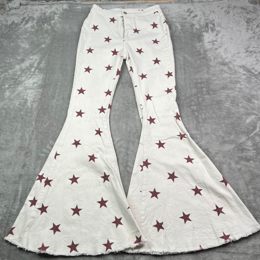 Berry N Cream Flare Jeans Womens Small White Burgundy Star Print Bell Bottoms